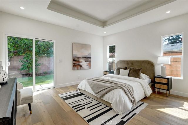 6852 6854 Atoll, North Hollywood, CA 91605