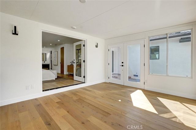 6852 6854 Atoll, North Hollywood, CA 91605