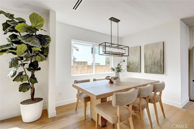 6852 6854 Atoll, North Hollywood, CA 91605