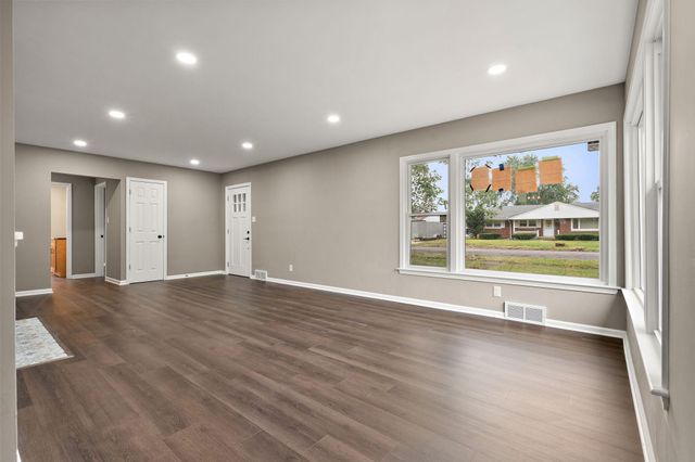 3115 Franklin Street, Highland, IN 46322
