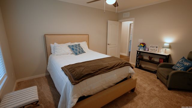 1440 Nockenut, Seguin, TX 78155