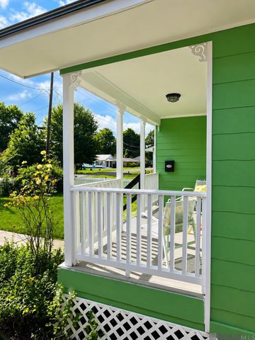 1107 Berthier Street, New Roads, LA 70760