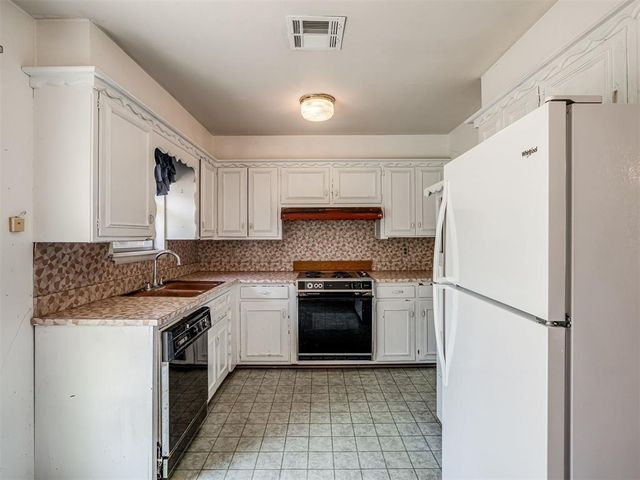 10 E 21st Street, Edmond, OK 73013