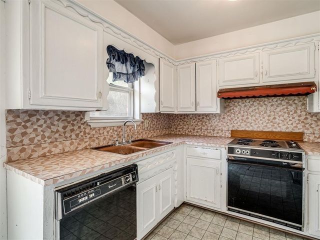 10 E 21st Street, Edmond, OK 73013