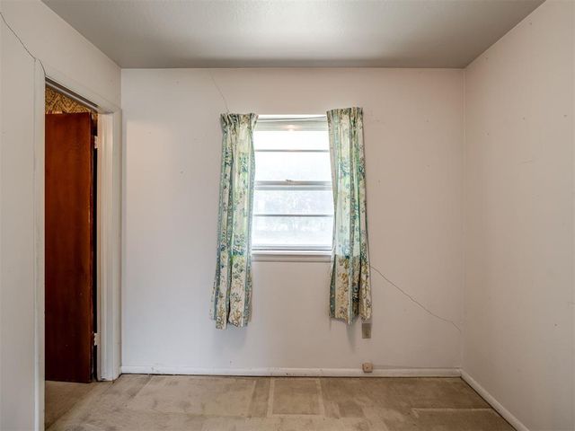 10 E 21st Street, Edmond, OK 73013