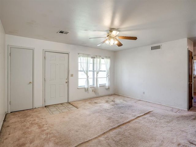 10 E 21st Street, Edmond, OK 73013