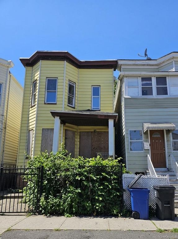 146 S 13th Avenue, Mount Vernon, NY 10550