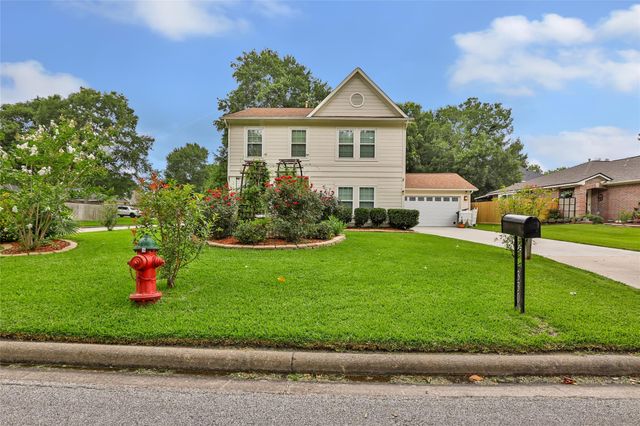 330 Binnacle Way, Crosby, TX 77532