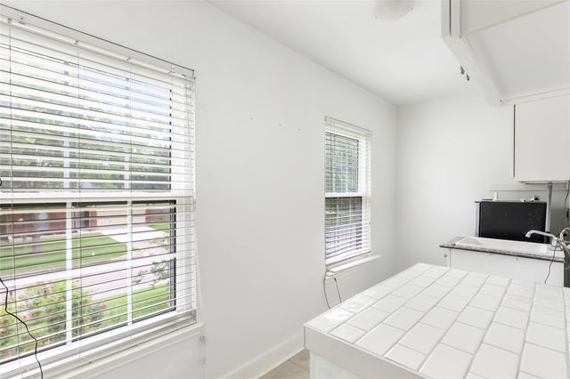 330 Binnacle Way, Crosby, TX 77532