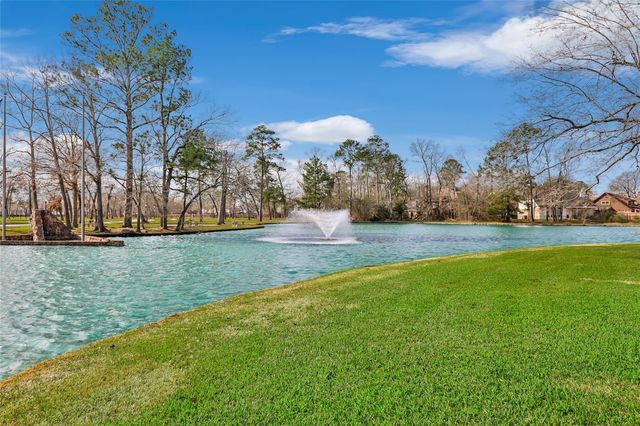 330 Binnacle Way, Crosby, TX 77532