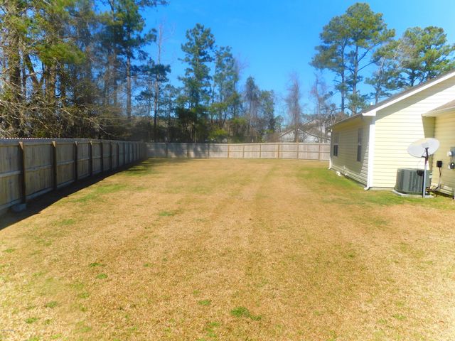 312 Kathryn Court, Newport, NC 28570