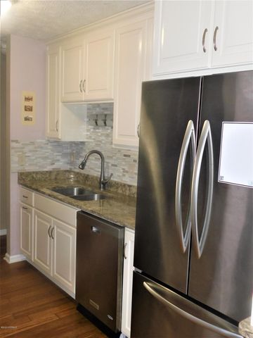 312 Kathryn Court, Newport, NC 28570