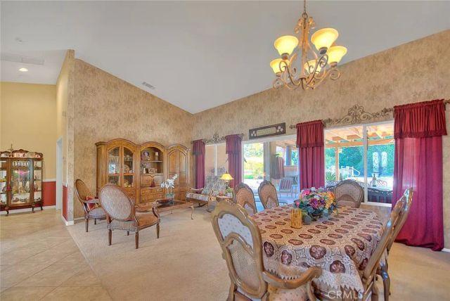 16240 Little Court, Riverside, CA 92508