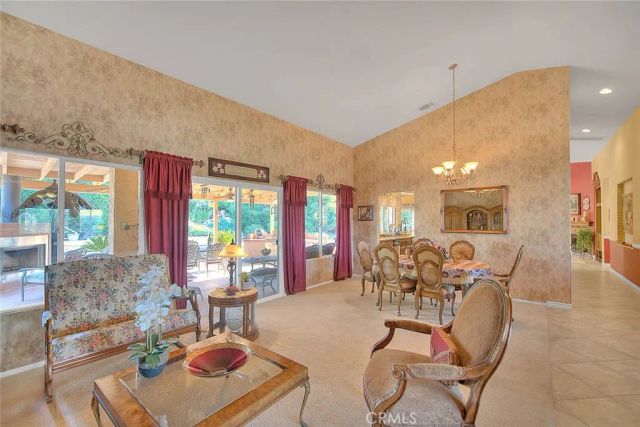 16240 Little Court, Riverside, CA 92508