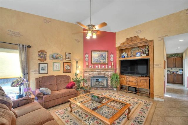 16240 Little Court, Riverside, CA 92508