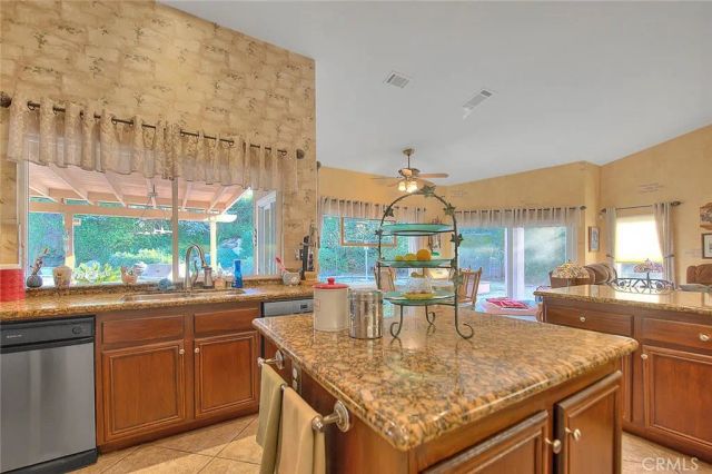 16240 Little Court, Riverside, CA 92508
