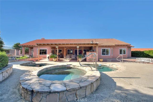 16240 Little Court, Riverside, CA 92508