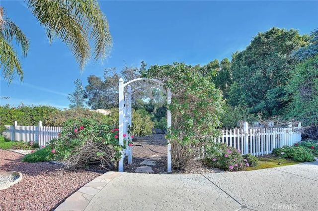 16240 Little Court, Riverside, CA 92508