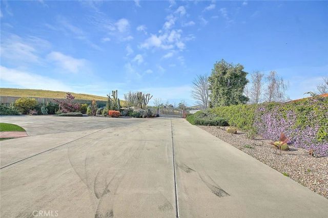 16240 Little Court, Riverside, CA 92508