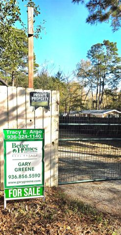 214 Wooded Oak Court, Willis, TX 77378