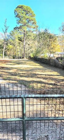 214 Wooded Oak Court, Willis, TX 77378