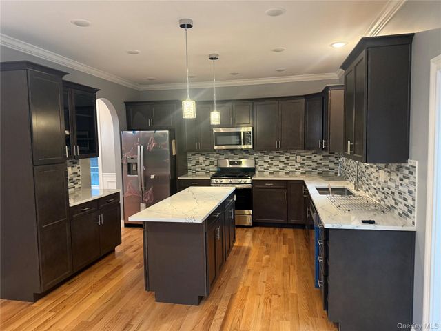 43 Fitchett Street, Poughkeepsie, NY 12601
