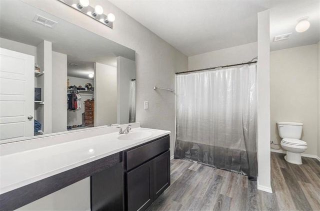 1325 NW 112 Street, Oklahoma City, OK 73114