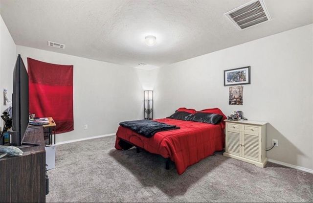 1325 NW 112 Street, Oklahoma City, OK 73114