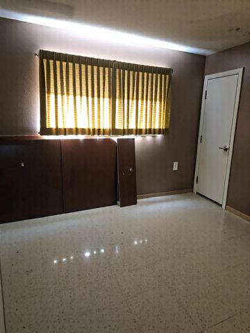 1305 2nd Street, Hempstead, TX 77445