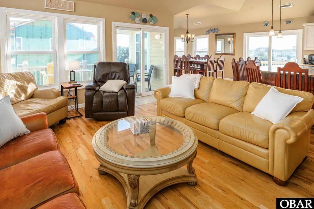 Image 7 of property listing at 2146 Sandfiddler Road Lot 115, Corolla, NC 27927