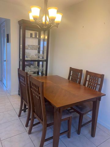3 Kingswood A, West Palm Beach, FL 33417