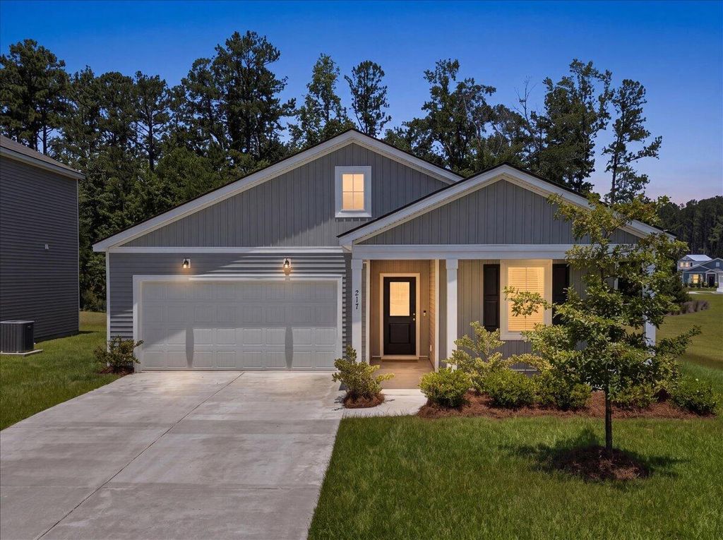 217 W Bradford Pointe Drive, Summerville, SC 29486