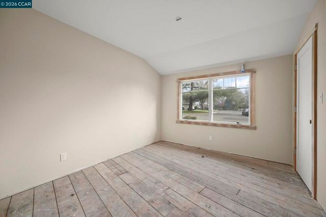 1051 Buchan Dr, Lafayette, CA 94549