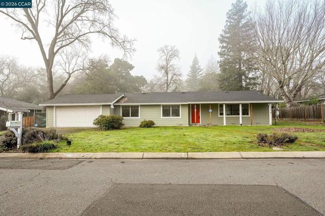 1051 Buchan Dr, Lafayette, CA 94549