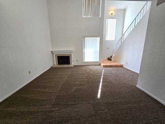 1416 Plymouth Rock Way, Clovis, CA 93612