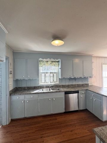 408 Toccoa Drive, Manning, SC 29102