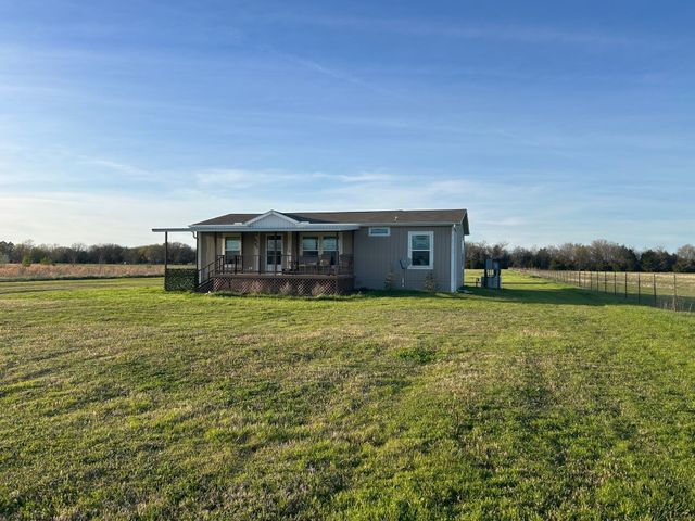 8080 W State Highway 56, Savoy, TX 75479