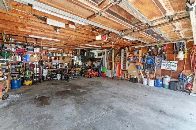 4 Main Street, Bennington, NH 03442