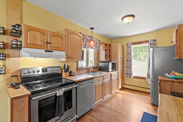 4 Main Street, Bennington, NH 03442