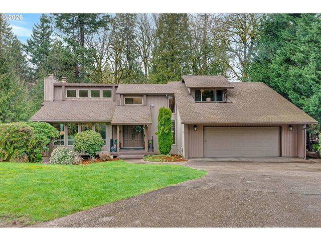 725 CARRERA Ln, Lake Oswego, OR 97034