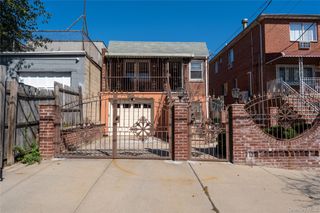 955 E 212th Street, Bronx, NY 10469