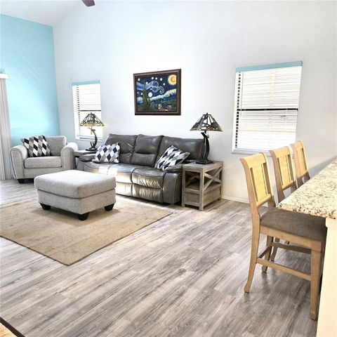 302 40TH STREET CIRCLE W, Palmetto, FL 34221