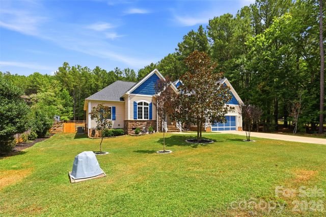 630 Kenway Loop, Mooresville, NC 28117