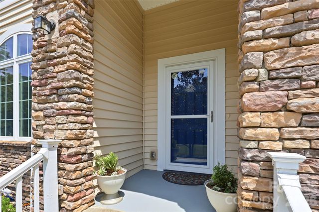 630 Kenway Loop, Mooresville, NC 28117