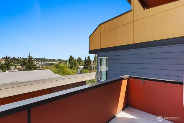1536 Sturgus Avenue S, Seattle, WA 98144