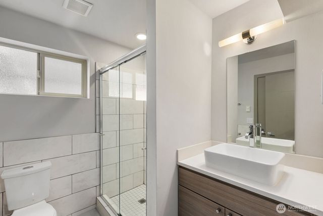1536 Sturgus Avenue S, Seattle, WA 98144