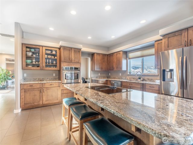 214 Stull Court, East Wenatchee, WA 98802