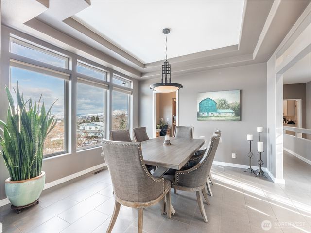 214 Stull Court, East Wenatchee, WA 98802