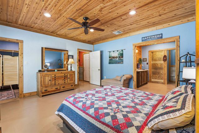 10996 CR 311, Rockdale, TX 76567