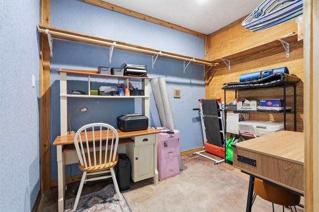 10996 CR 311, Rockdale, TX 76567